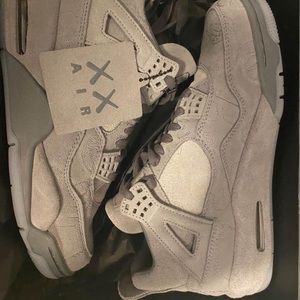 selling some jordan’s kaws near mcallen tx 400